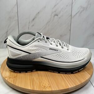 Brooks Trace 3 Women's Size 11 White Gray Running Athletic Shoes 1204011B191